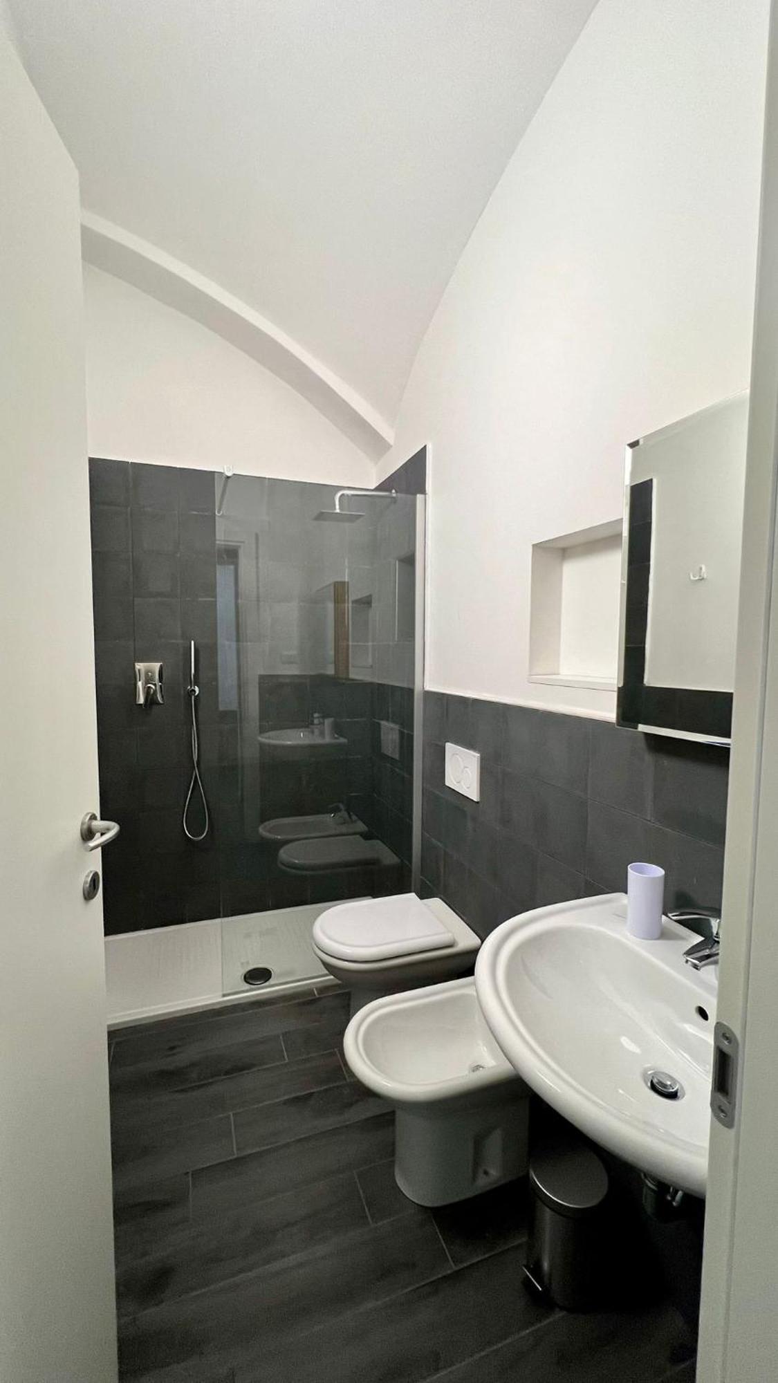 Meschihouse - Liberty 25 Apartment Lecco Ngoại thất bức ảnh
